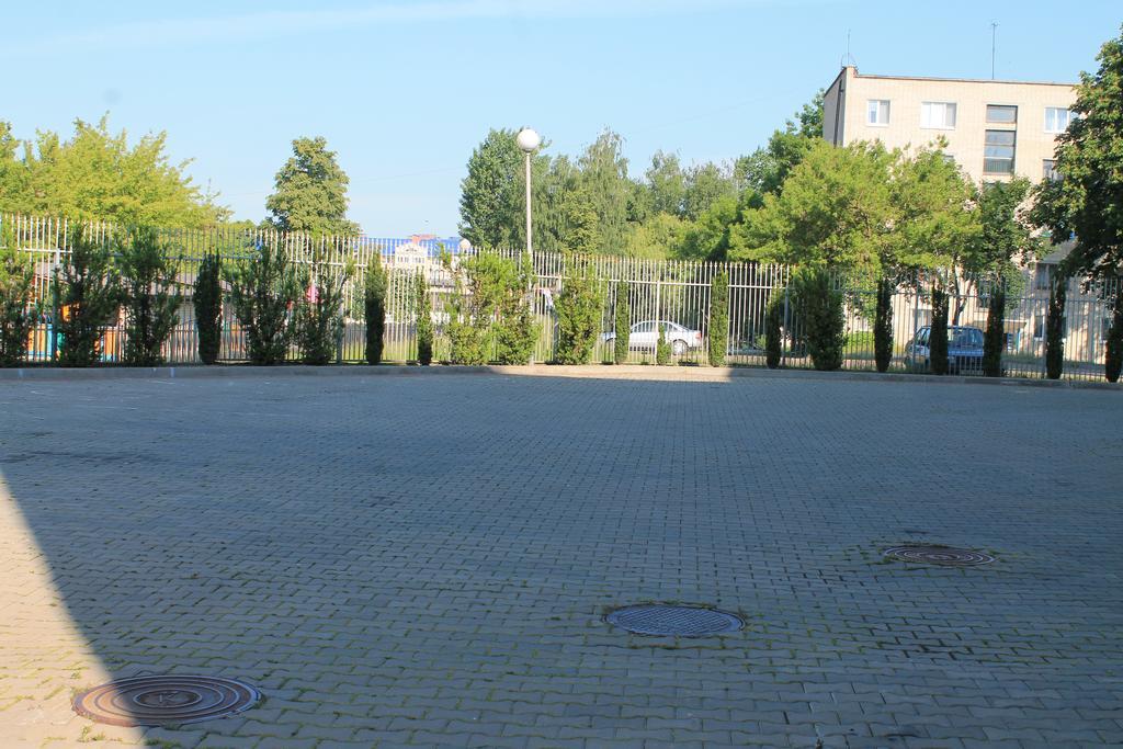 Energiya Hotel Breszt Kültér fotó