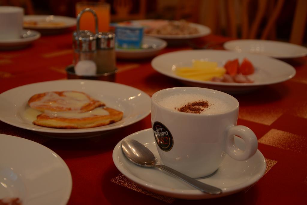Energiya Hotel Breszt Kültér fotó