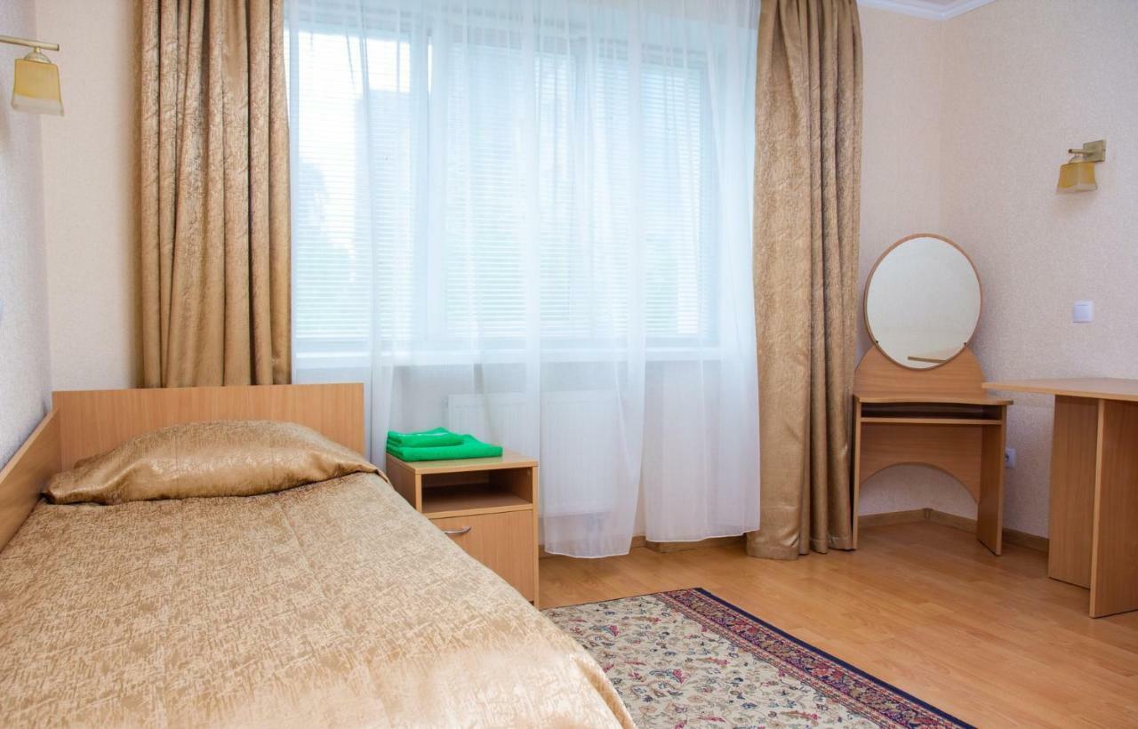 Energiya Hotel Breszt Kültér fotó
